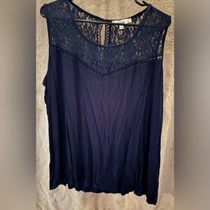 Soleillee Elegant Navy Lace Women's Top 2X